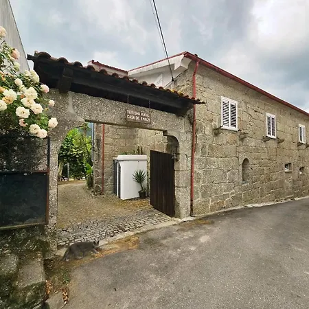 Casa De Emaús - Gerês