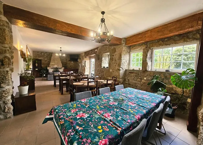 Casa De Emaus - Geres 特拉什杜博鲁